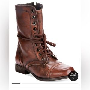 Women’s troopa lace up combat boots NEW Steve Maden